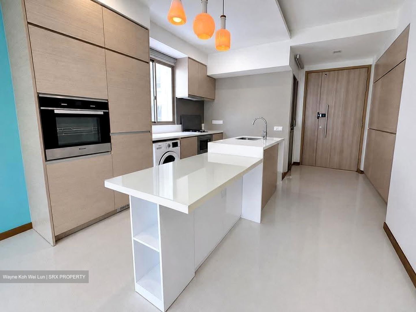 Waterfront Gold (D16), Condominium #610393931